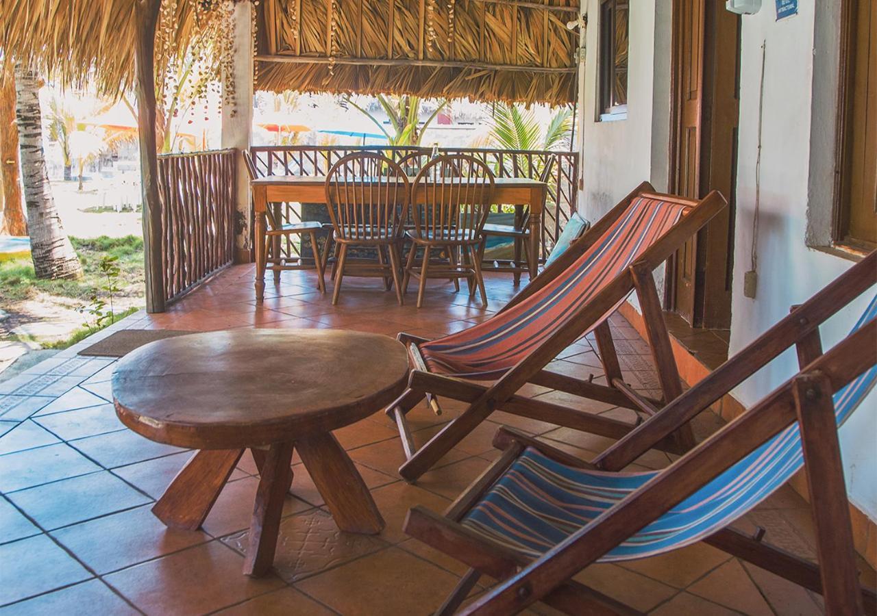 Marbella Eco Lodge Monterrico Extérieur photo