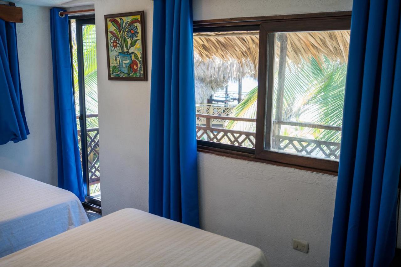 Marbella Eco Lodge Monterrico Extérieur photo