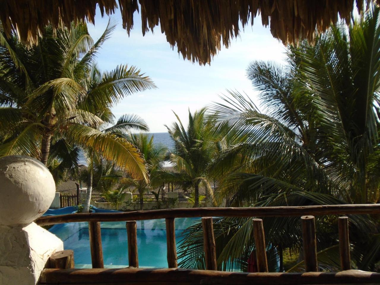 Marbella Eco Lodge Monterrico Extérieur photo