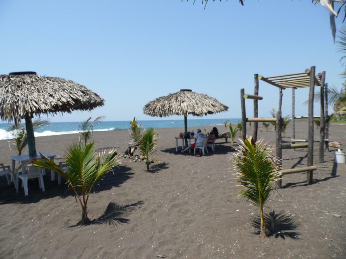 Marbella Eco Lodge Monterrico Extérieur photo