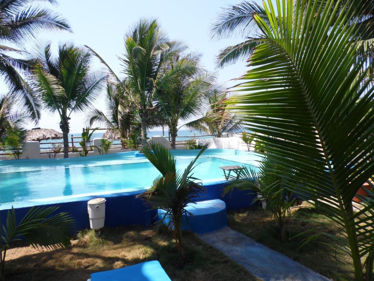 Marbella Eco Lodge Monterrico Extérieur photo